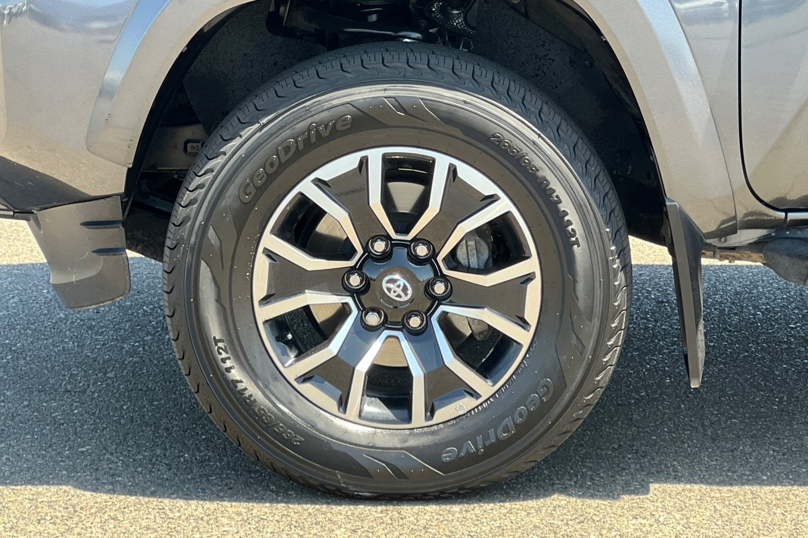 2023 Toyota Tacoma TRD Sport
