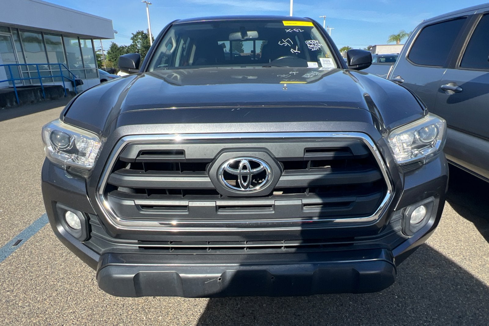 2017 Toyota Tacoma SR5