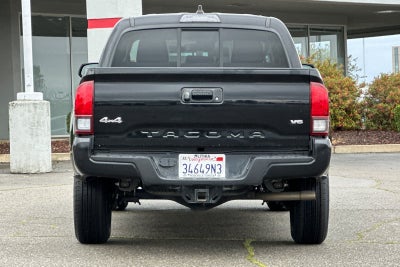 2022 Toyota Tacoma SR