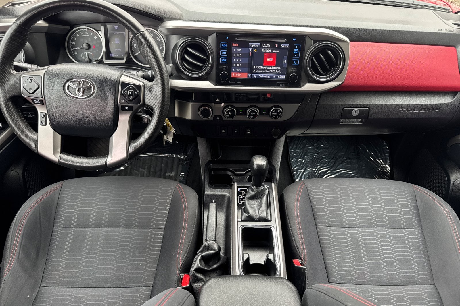 2016 Toyota Tacoma SR5