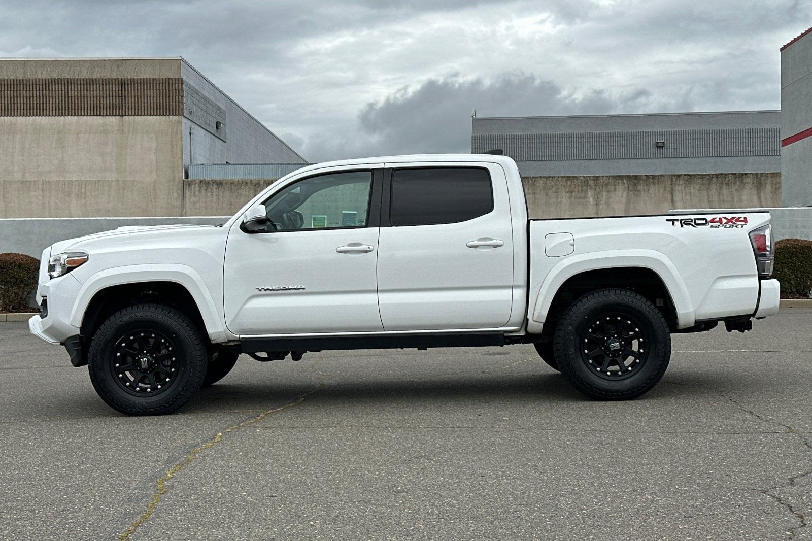 2020 Toyota Tacoma TRD Sport