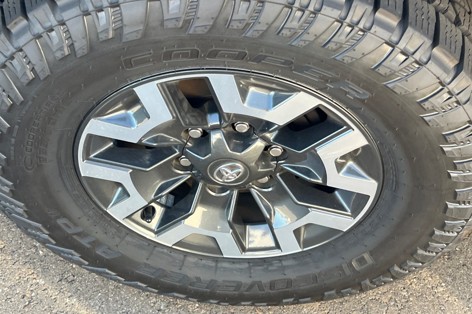2023 Toyota Tacoma TRD Off Road