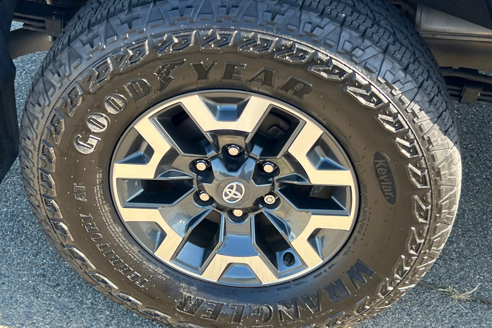 2023 Toyota Tacoma TRD Off Road