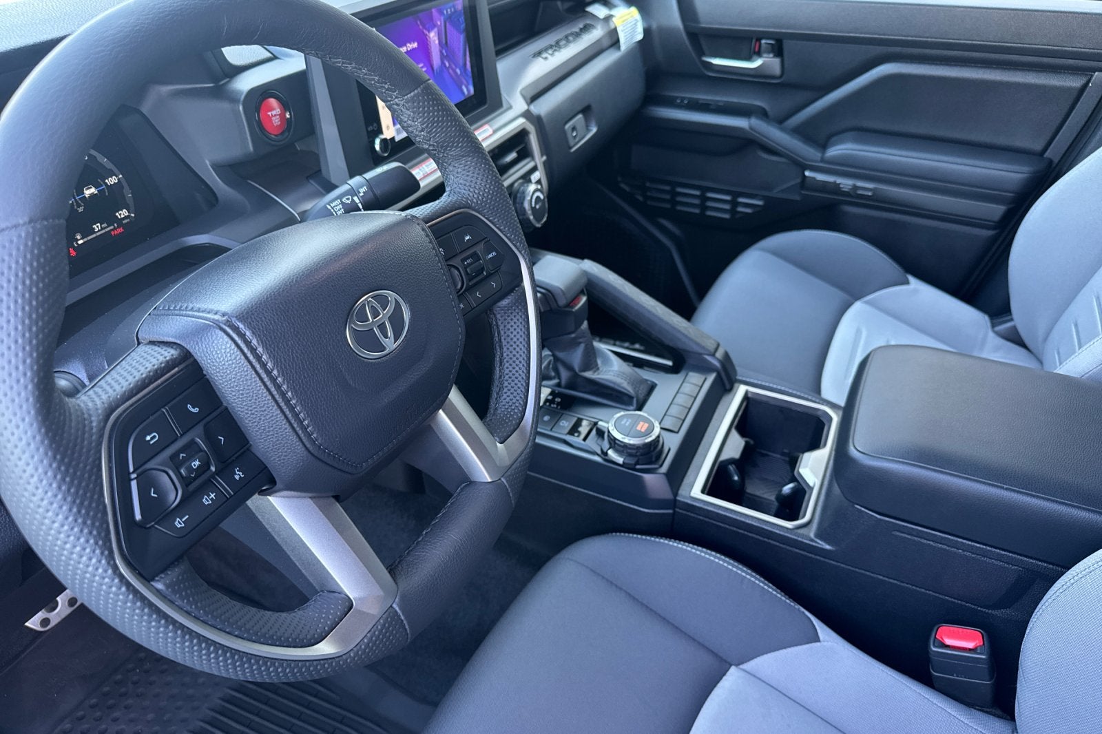 2025 Toyota Tacoma TRD Sport