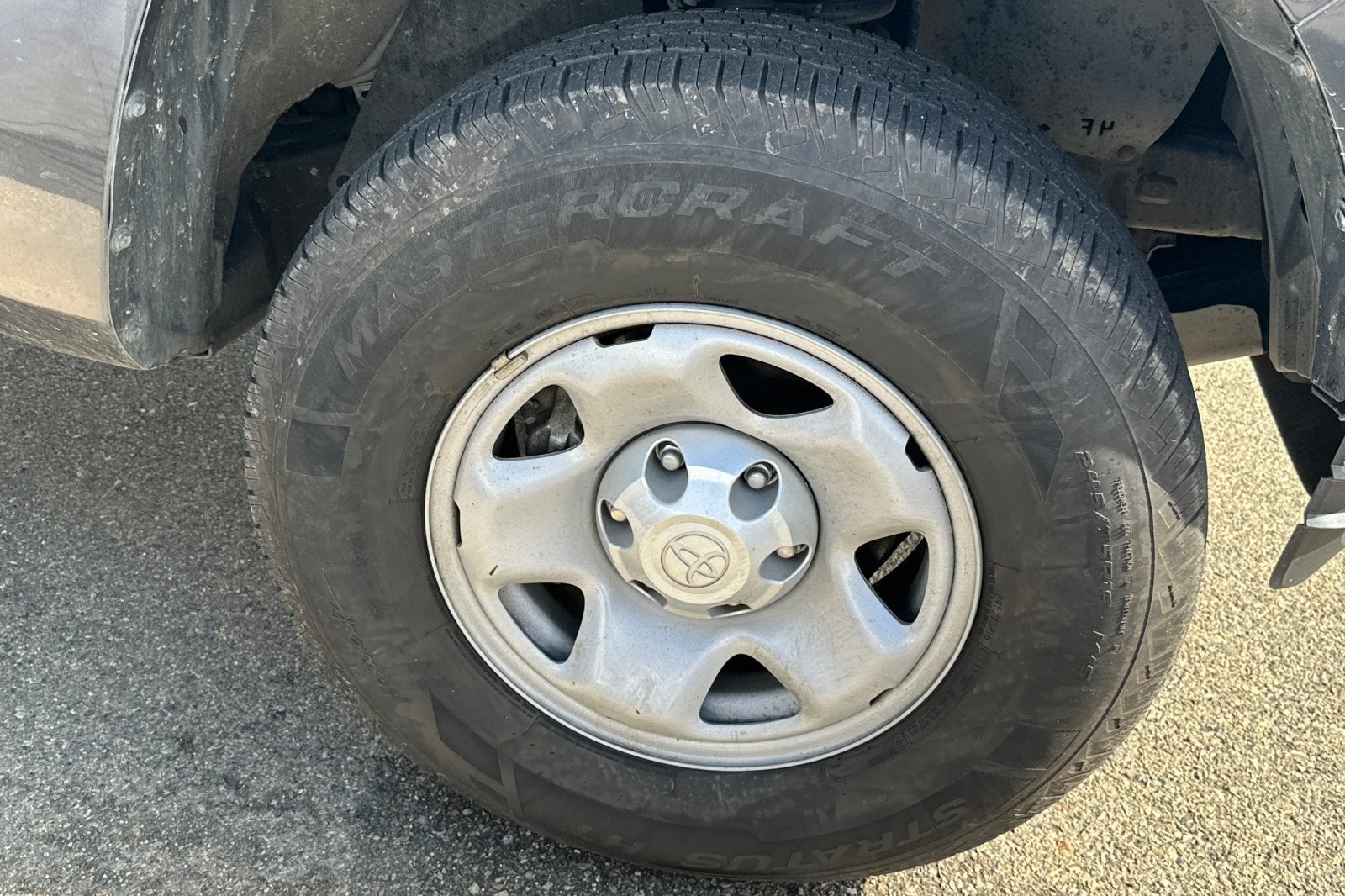 2022 Toyota Tacoma SR