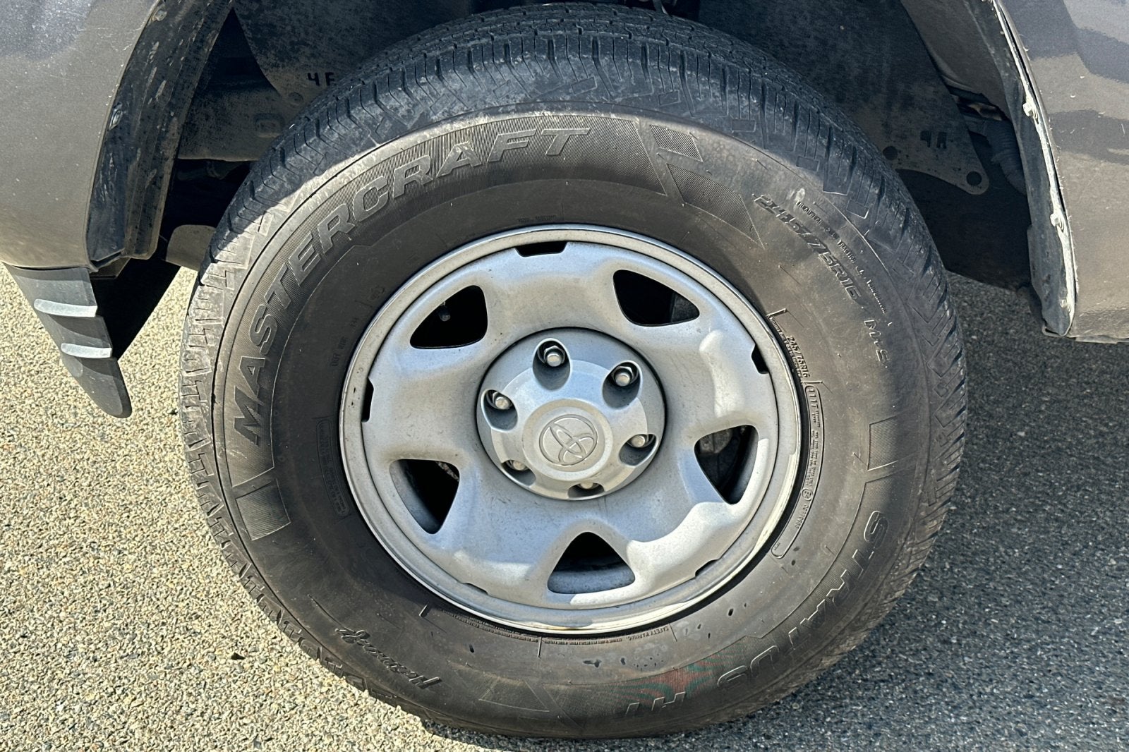 2022 Toyota Tacoma SR