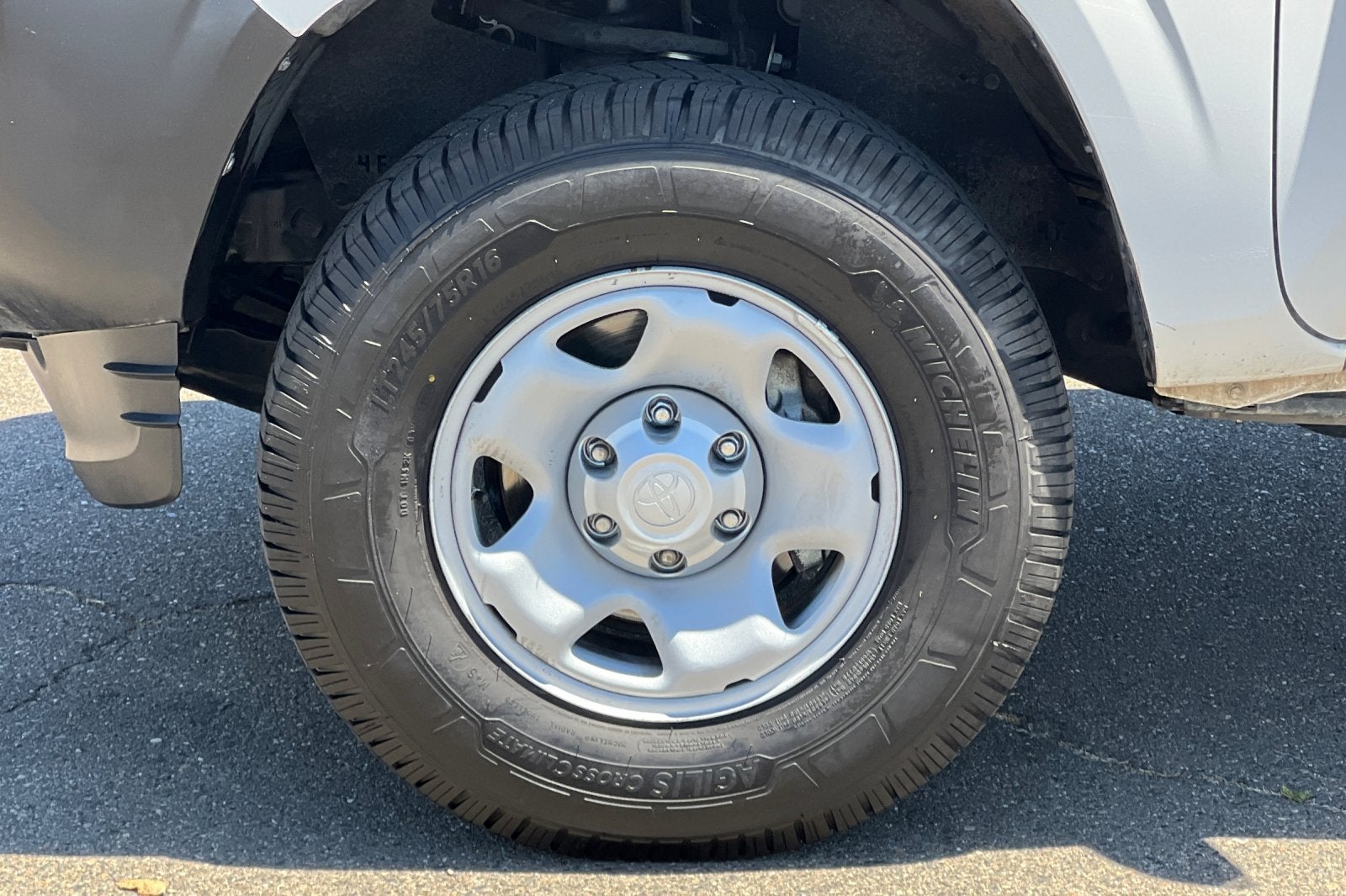 2022 Toyota Tacoma SR