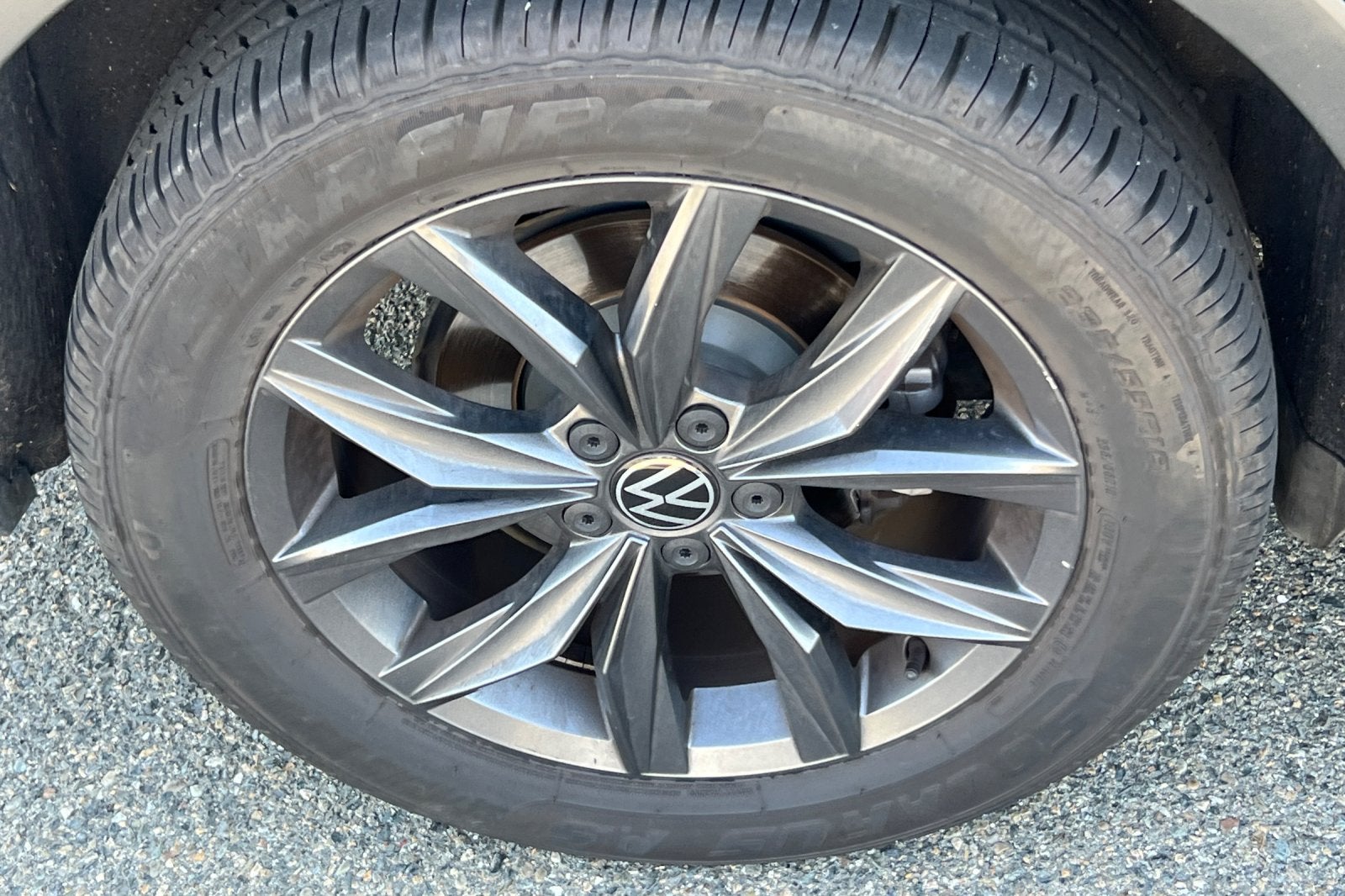 2022 Volkswagen Tiguan SE