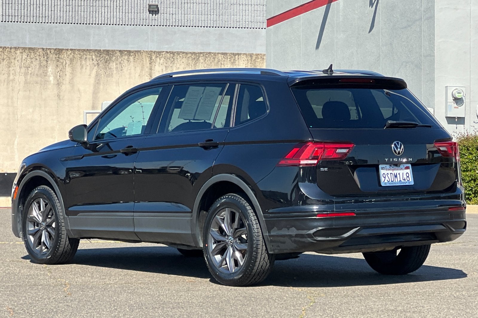 2022 Volkswagen Tiguan SE