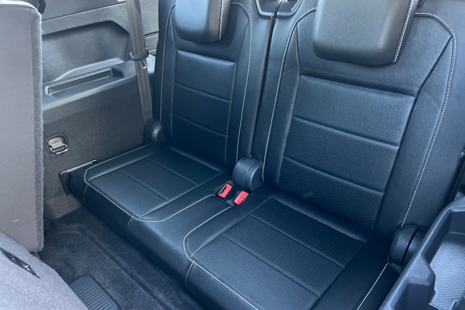 2021 Volkswagen Tiguan SE R-Line Black
