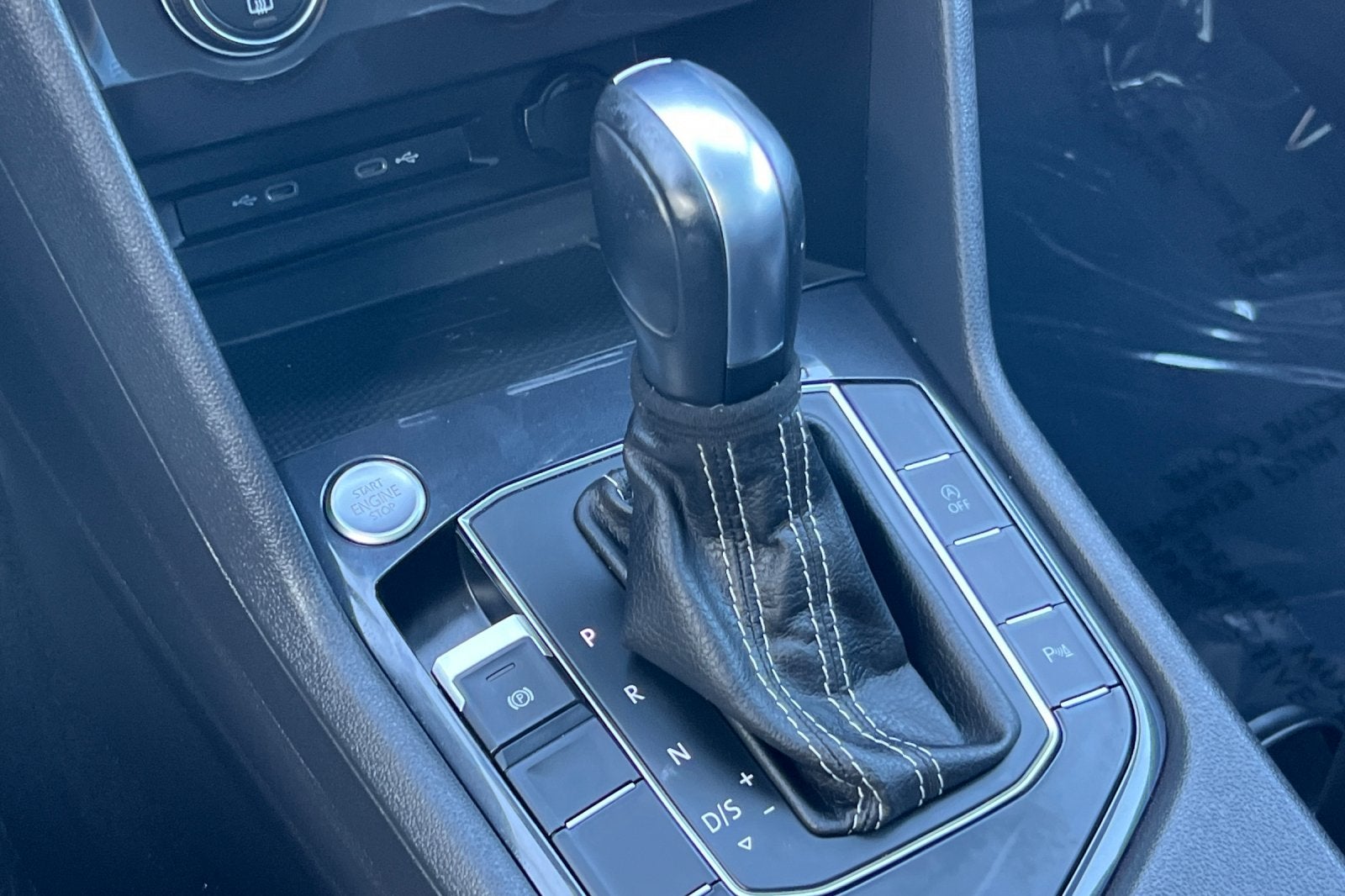 2021 Volkswagen Tiguan SE R-Line Black