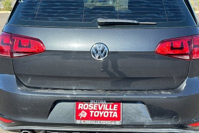 2017 Volkswagen Golf GTI Sport