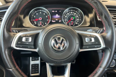 2015 Volkswagen Golf GTI SE