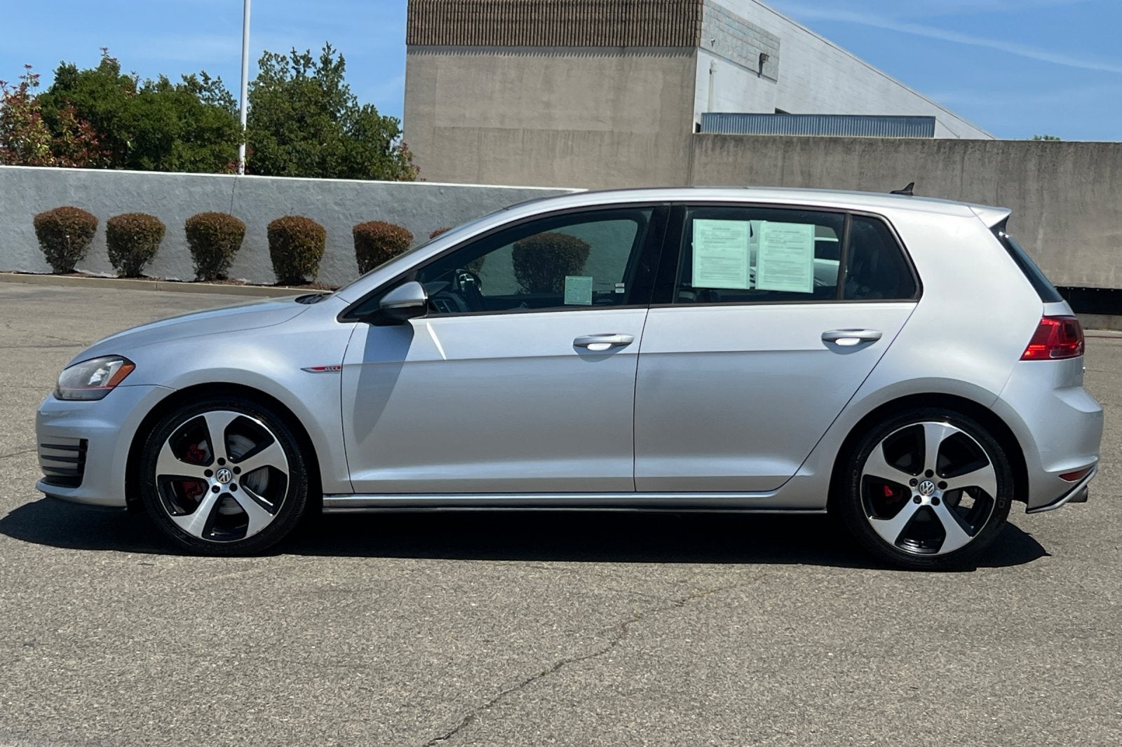 2015 Volkswagen Golf GTI SE