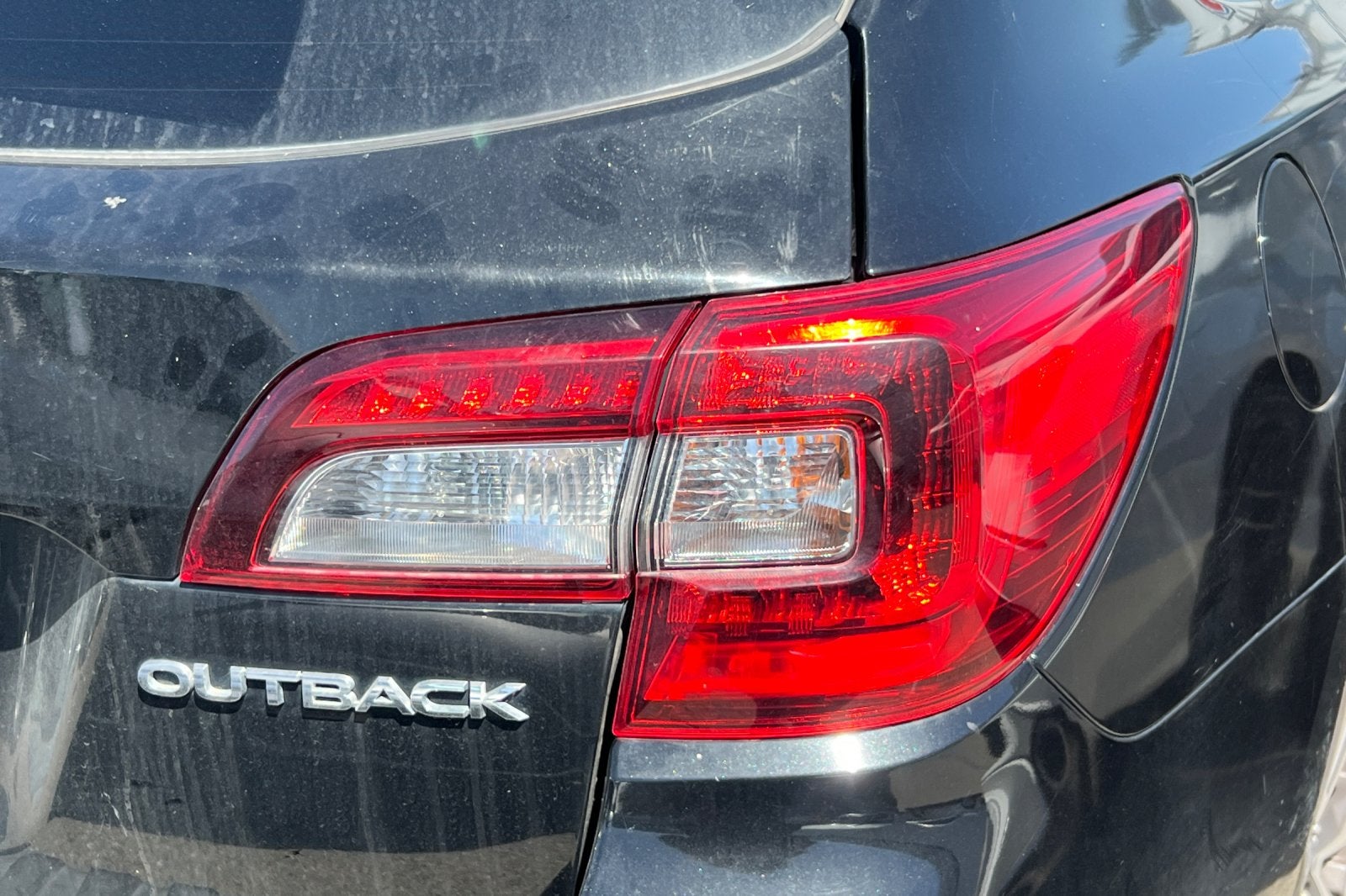 2018 Subaru Outback Touring