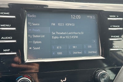 2019 Toyota Camry SE