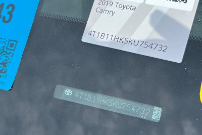 2019 Toyota Camry SE