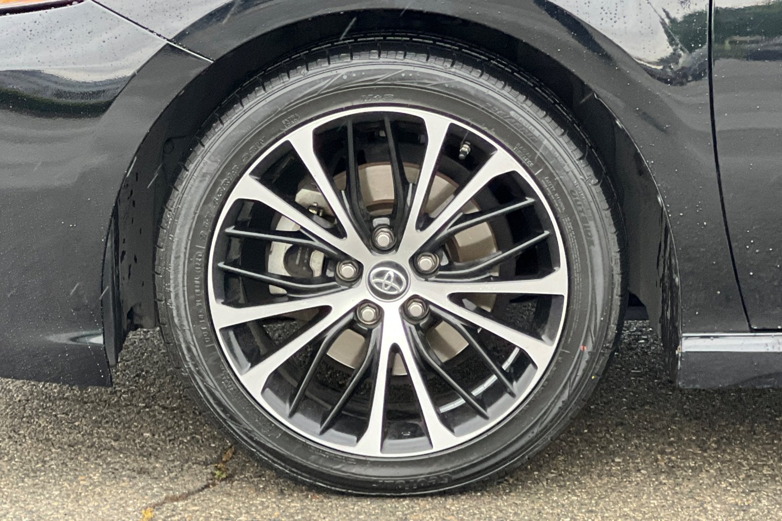 2019 Toyota Camry SE
