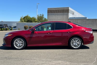2018 Toyota Camry XLE