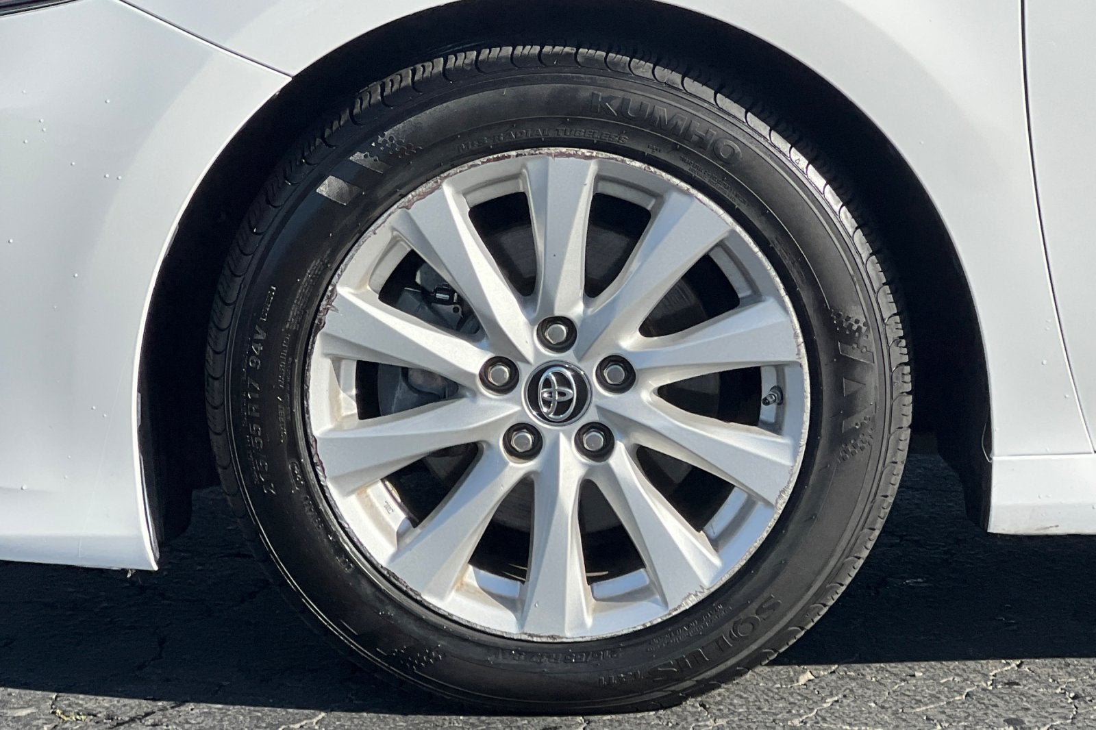 2019 Toyota Camry LE