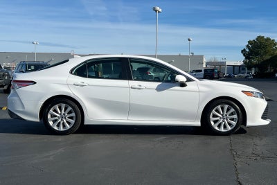 2019 Toyota Camry LE