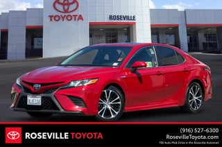 2019 Toyota Camry Hybrid SE