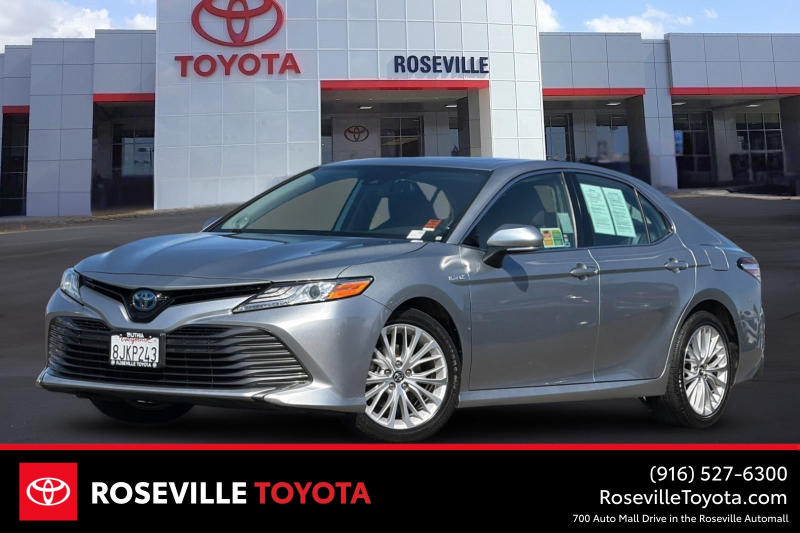 2019 Toyota Camry Hybrid XLE