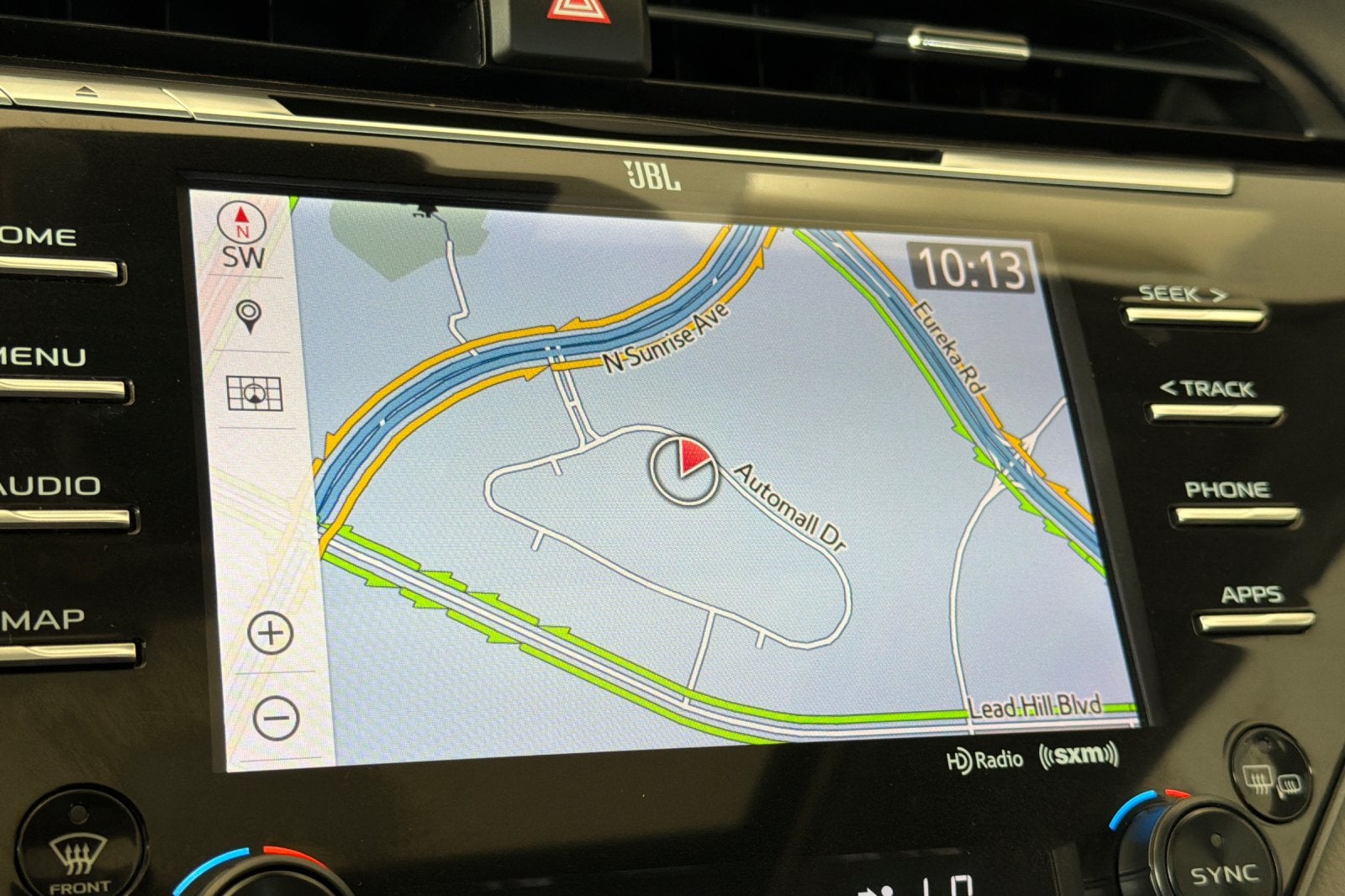 2019 Toyota Camry Hybrid XLE