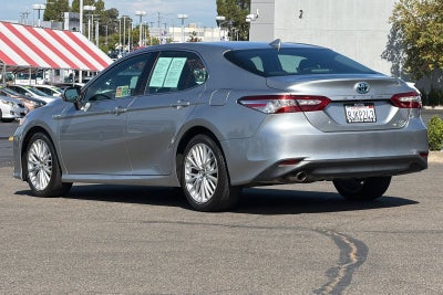 2019 Toyota Camry Hybrid XLE