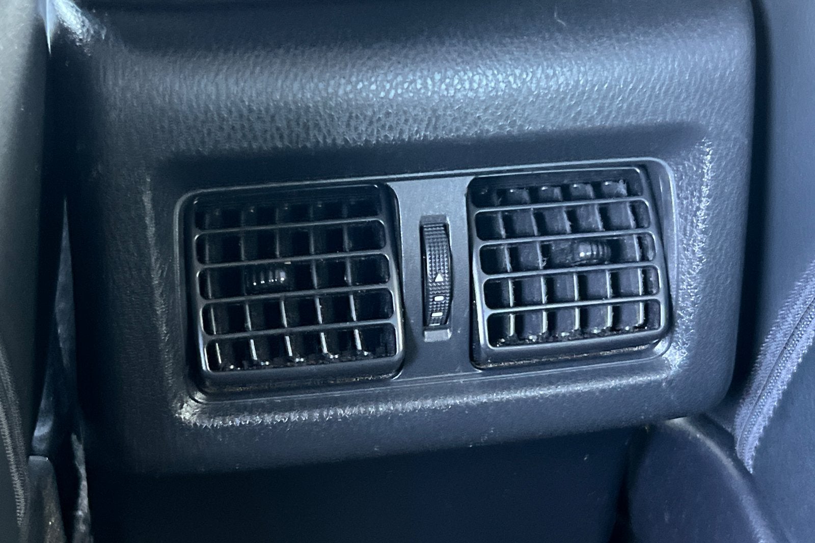 2019 Toyota Camry Hybrid XLE