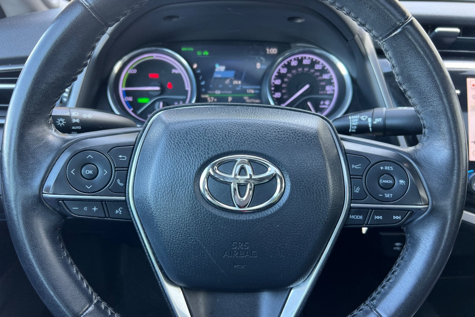 2019 Toyota Camry Hybrid XLE
