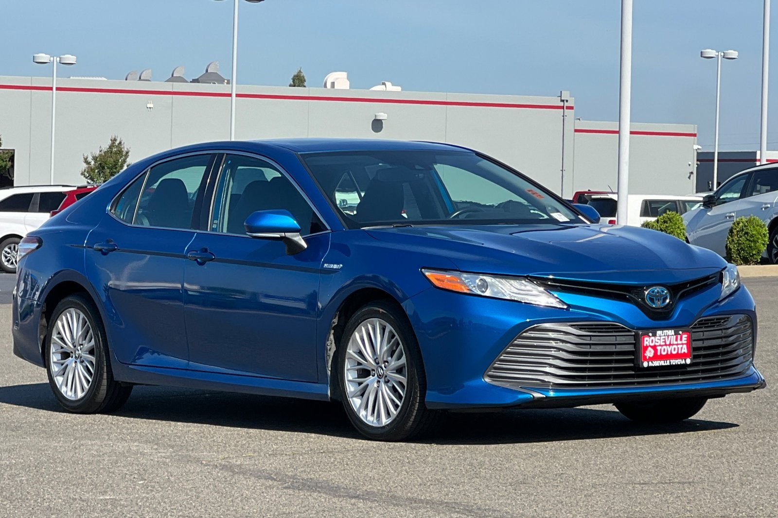 2019 Toyota Camry Hybrid XLE