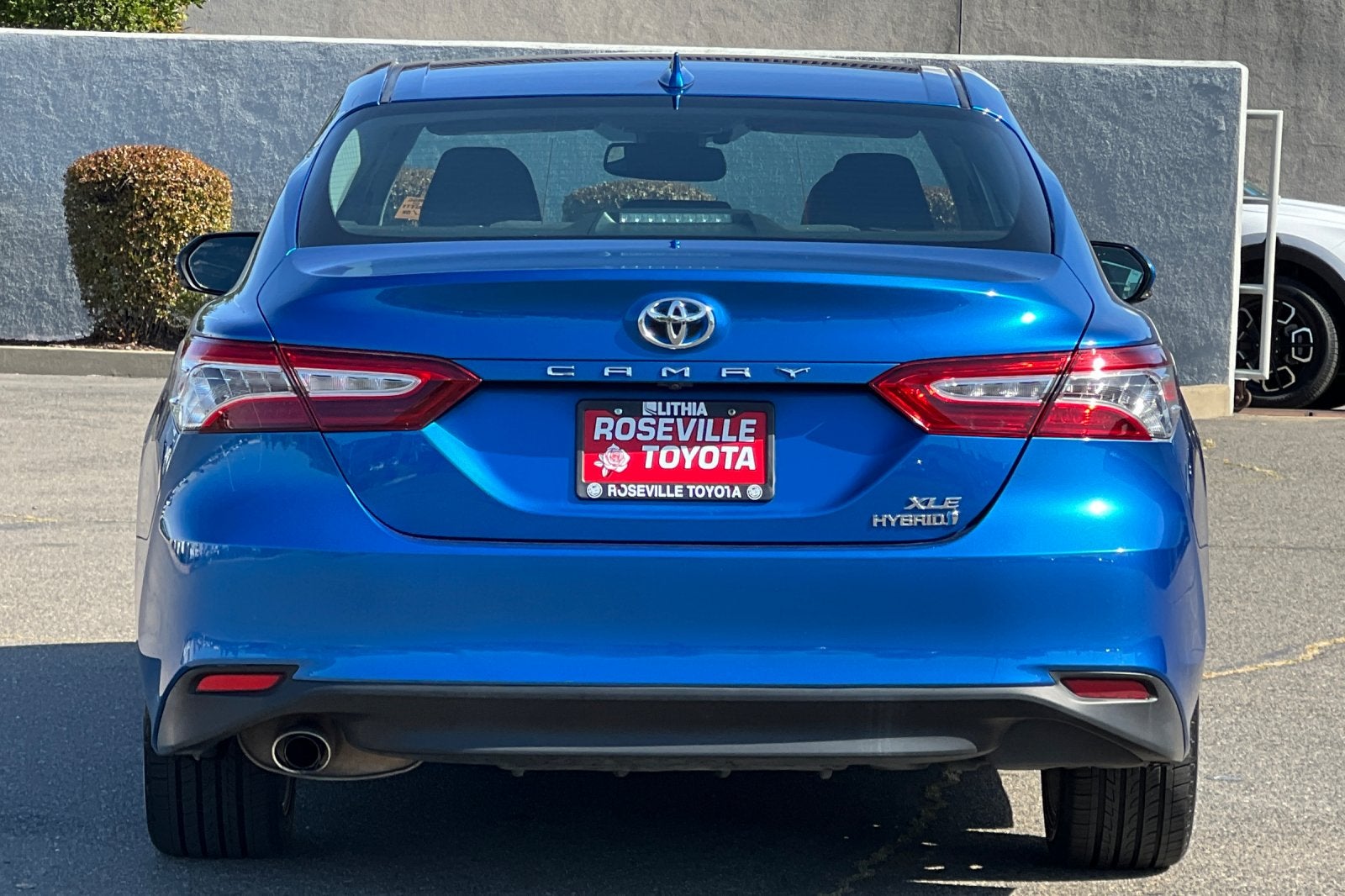 2019 Toyota Camry Hybrid XLE