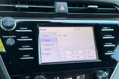 2018 Toyota Camry Hybrid SE