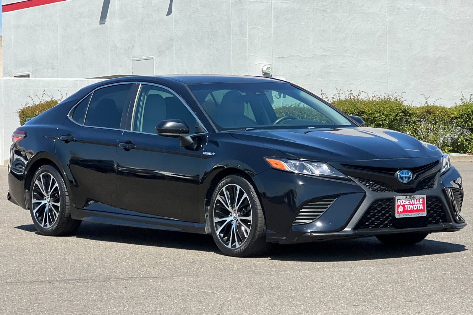 2018 Toyota Camry Hybrid SE
