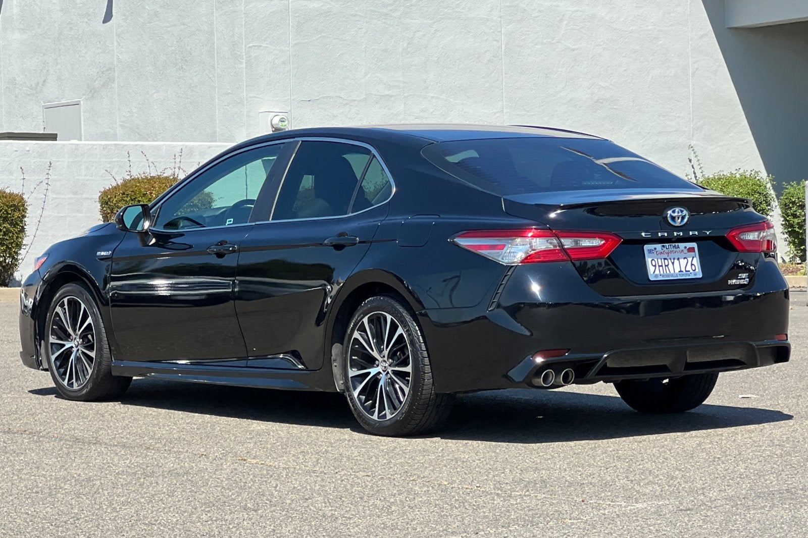 2018 Toyota Camry Hybrid SE