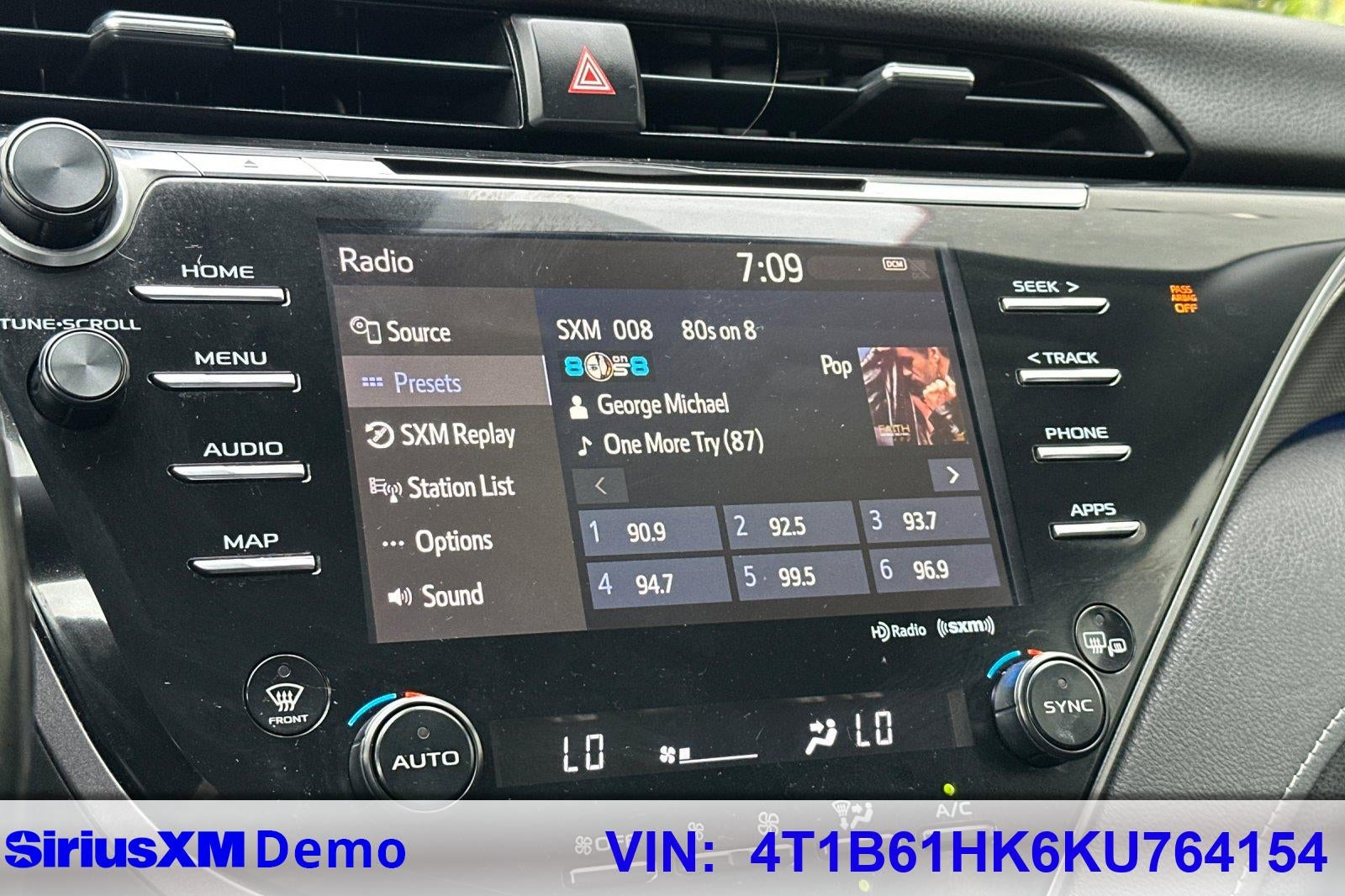 2019 Toyota Camry XSE