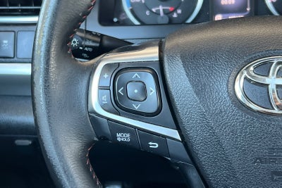 2015 Toyota Camry Hybrid SE
