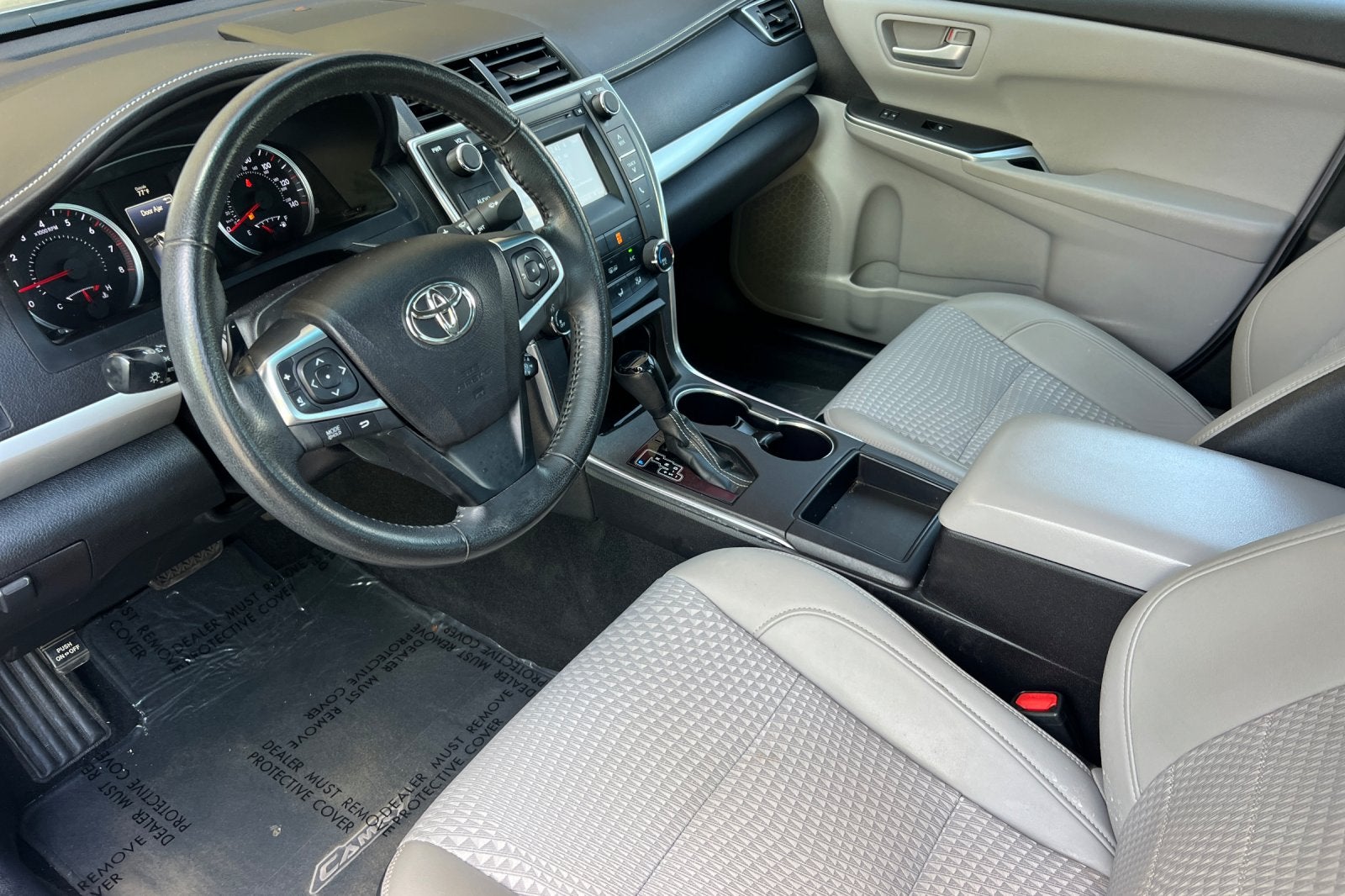 2015 Toyota Camry SE