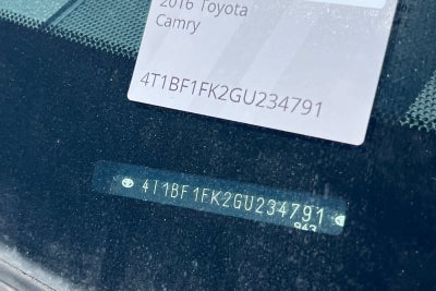 2016 Toyota Camry SE