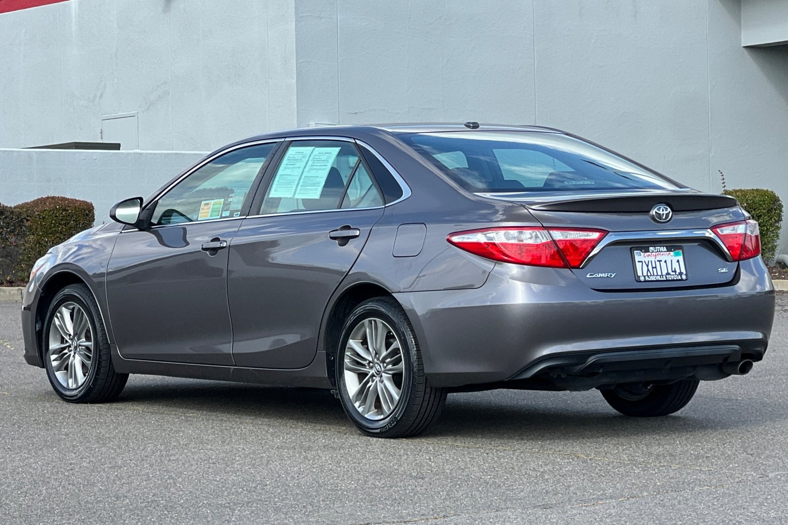 2017 Toyota Camry SE