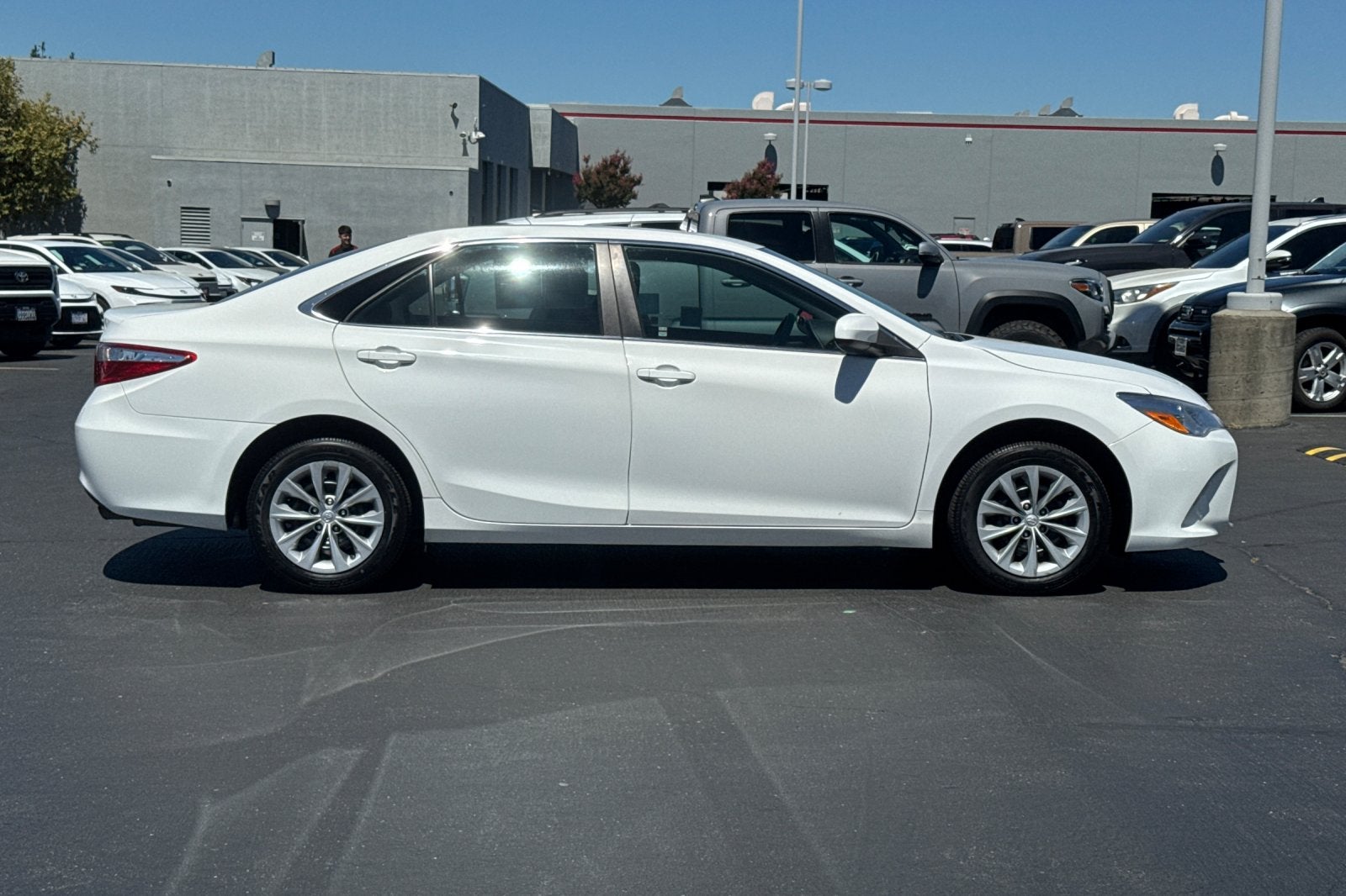 2017 Toyota Camry LE