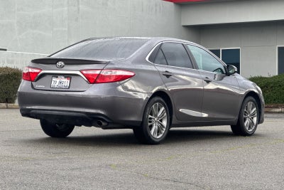 2016 Toyota Camry SE