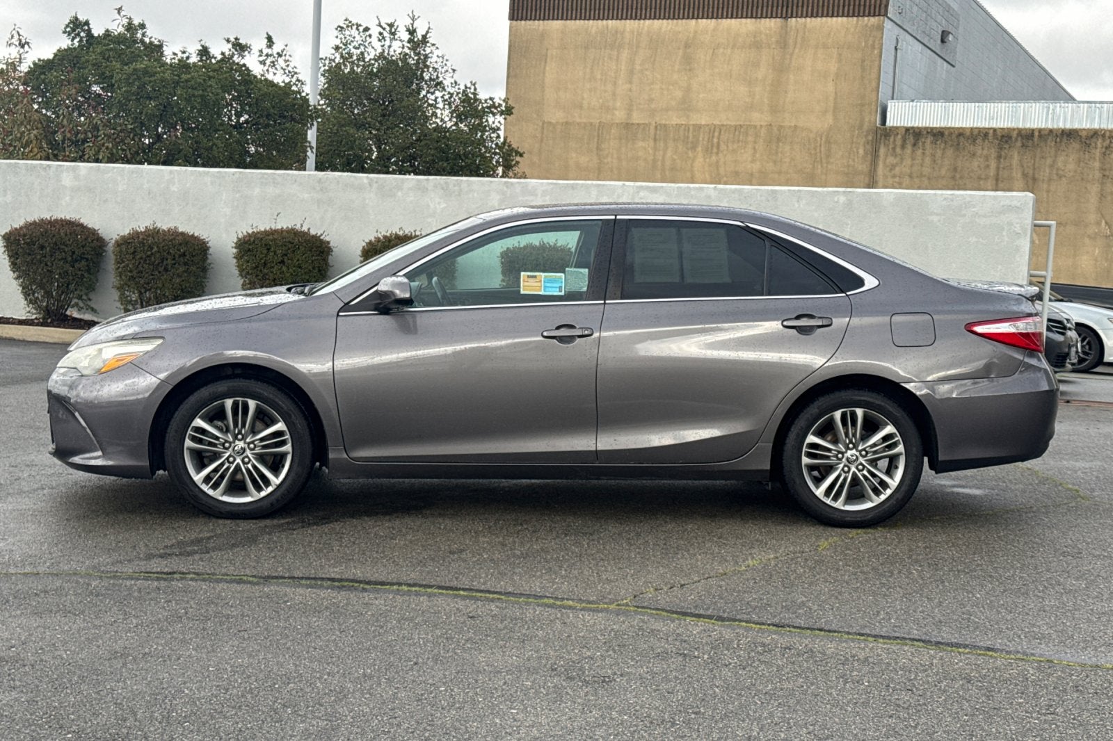2016 Toyota Camry SE