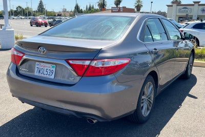2017 Toyota Camry SE