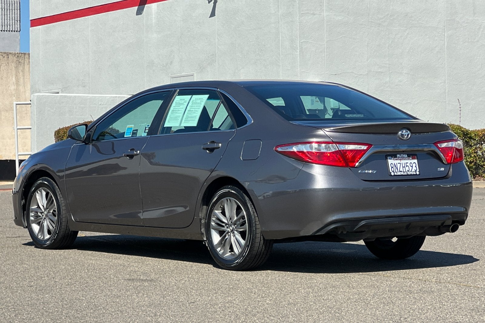 2017 Toyota Camry SE