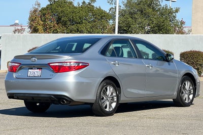 2015 Toyota Camry SE