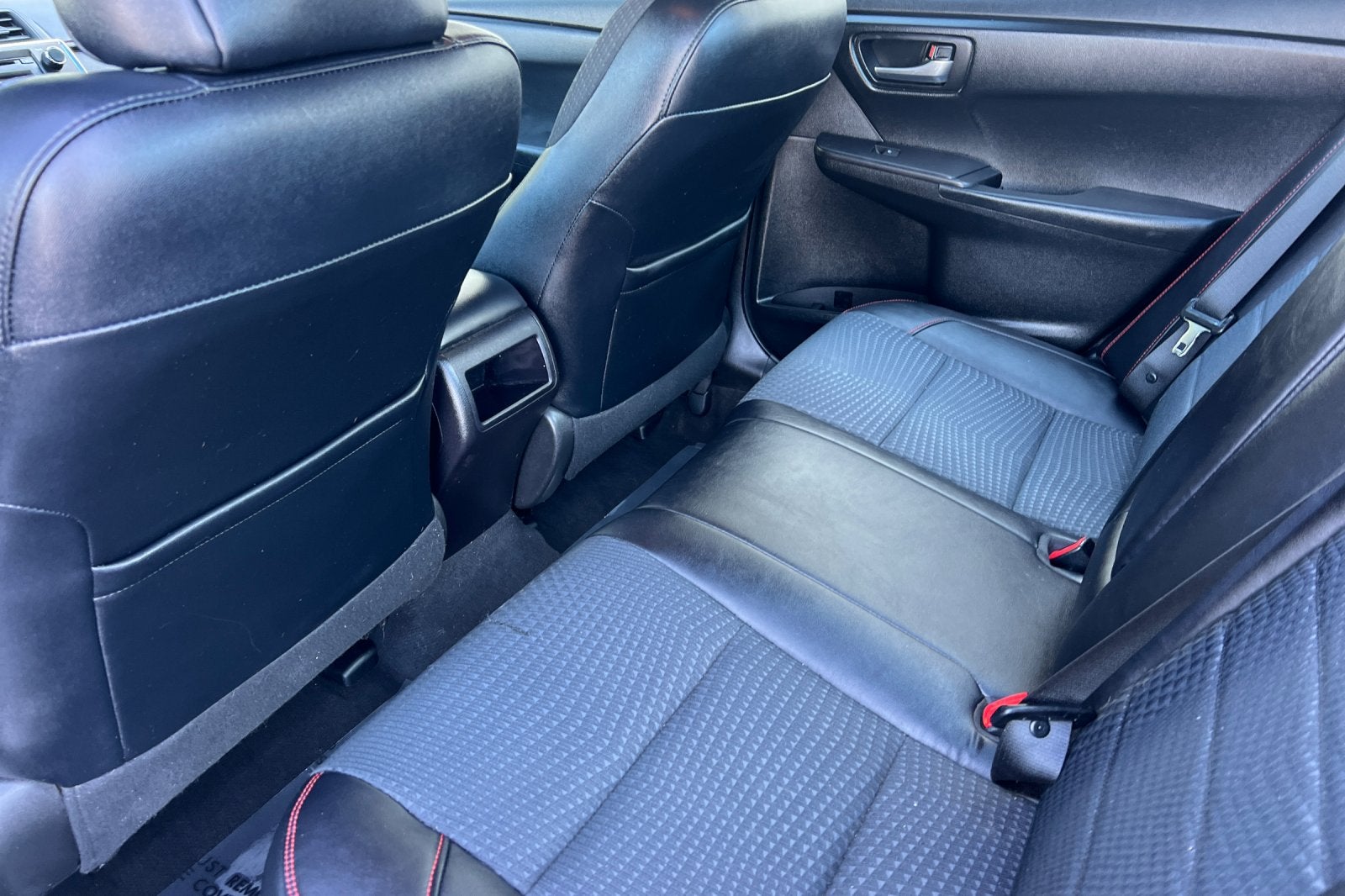 2015 Toyota Camry SE