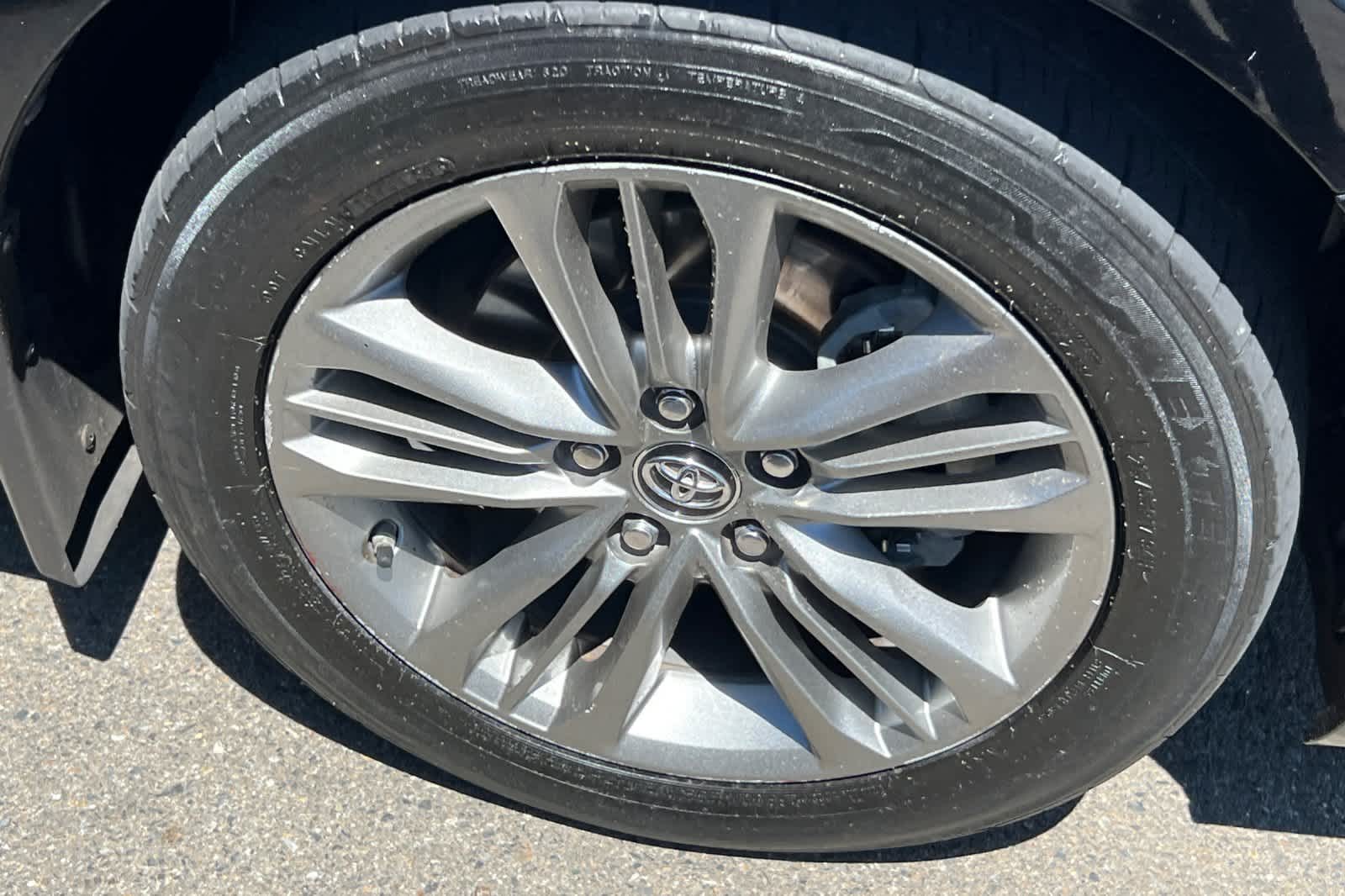 2016 Toyota Camry SE