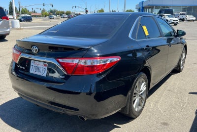 2016 Toyota Camry SE